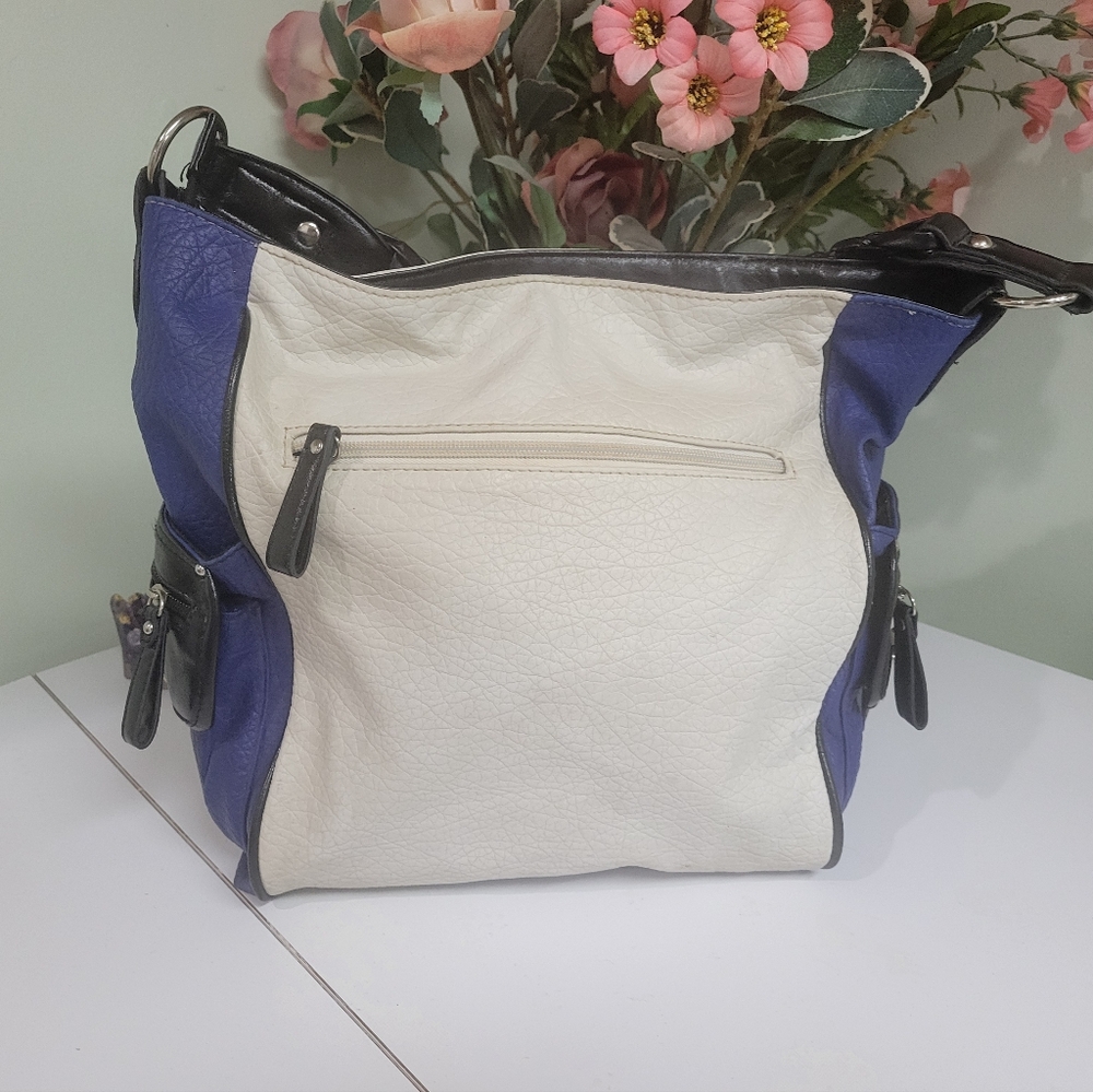 NEW Condition genuine leather blue and white shoulder bag braided leather strap - Picture 2 of 13